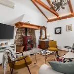 Apartament Mia By Interhome