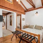 Daire Mia By Interhome Dobrinj