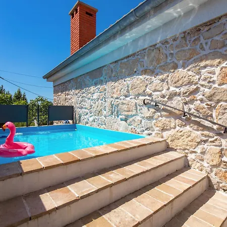 Mia By Interhome Daire